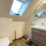 Ruusenhues, App 6 *